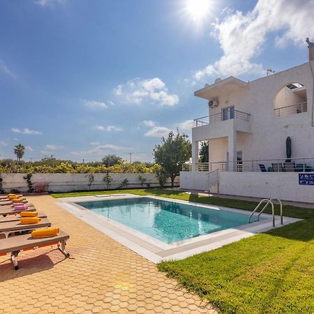 Amazing Villa Chrysanthi With Private Pool In Heraklion Epano Vathia Esterno foto