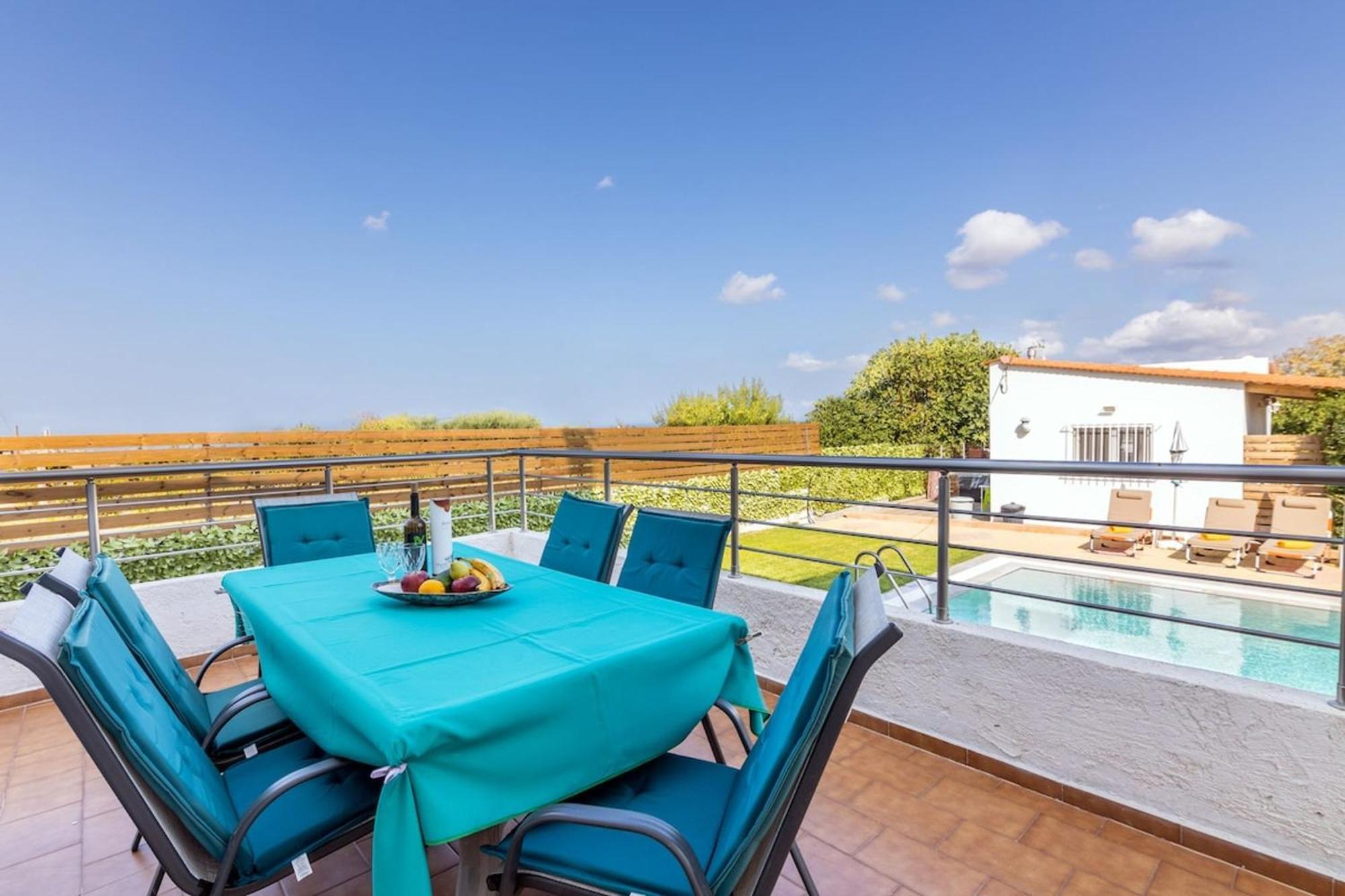 Amazing Villa Chrysanthi With Private Pool In Heraklion Epano Vathia Esterno foto