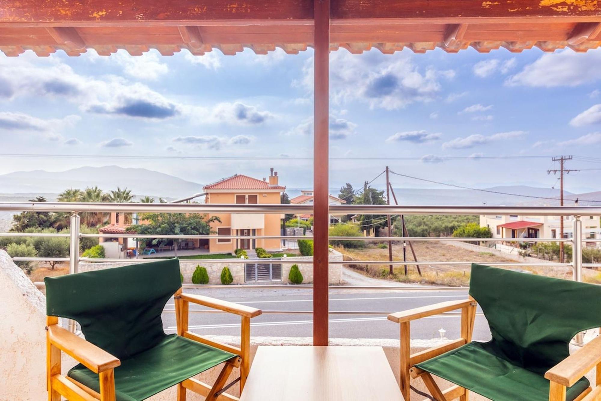 Amazing Villa Chrysanthi With Private Pool In Heraklion Epano Vathia Esterno foto