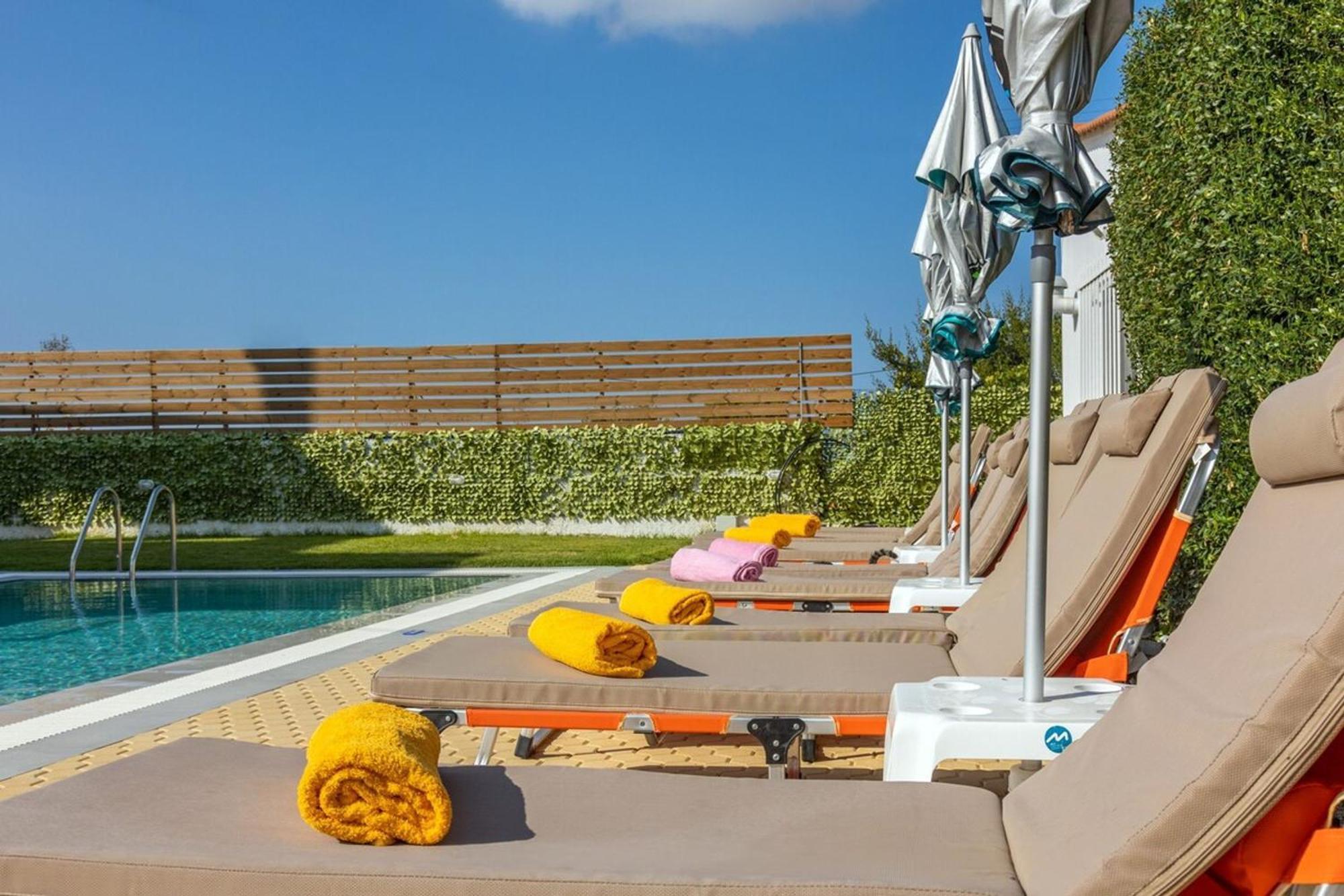Amazing Villa Chrysanthi With Private Pool In Heraklion Epano Vathia Esterno foto