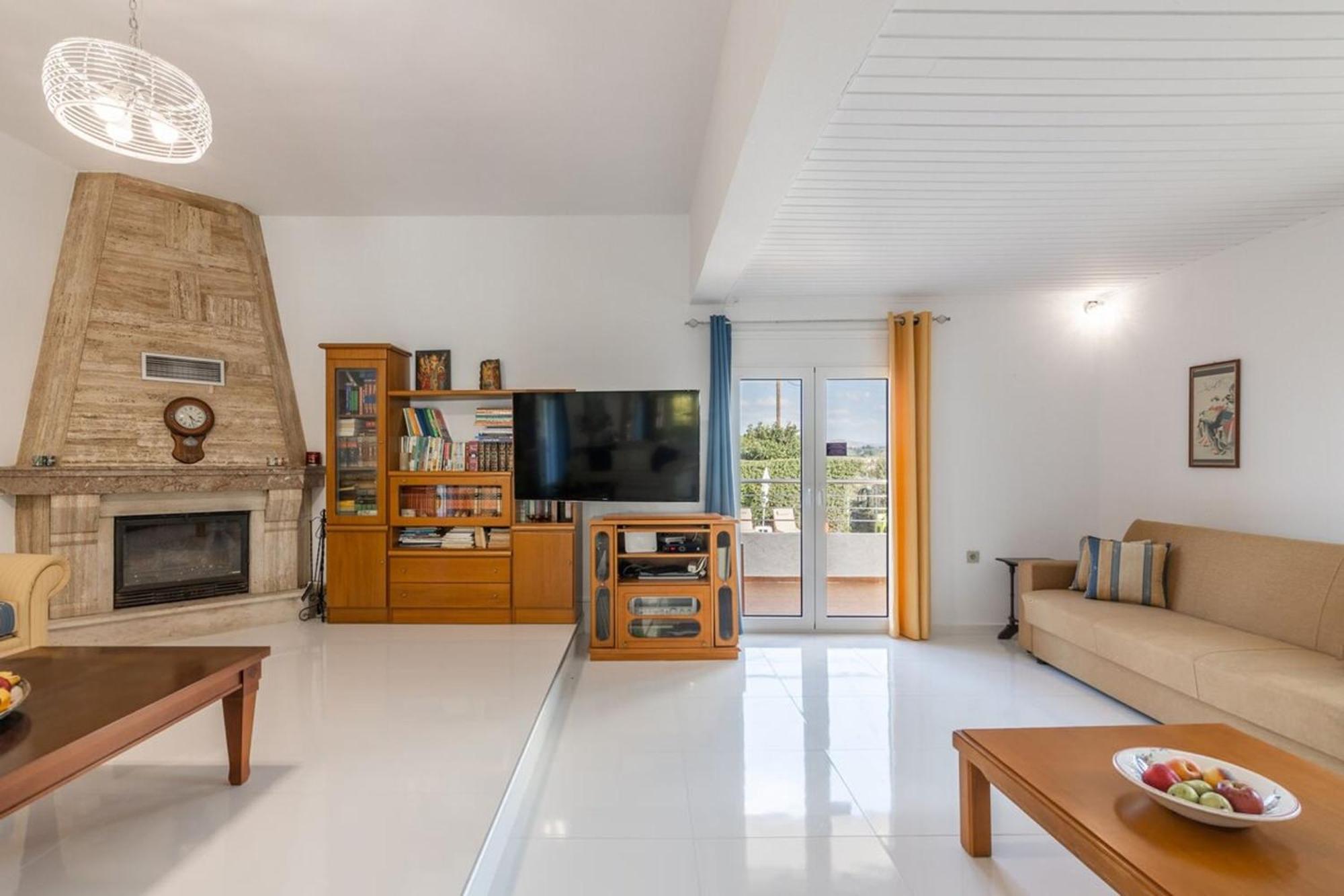Amazing Villa Chrysanthi With Private Pool In Heraklion Epano Vathia Esterno foto