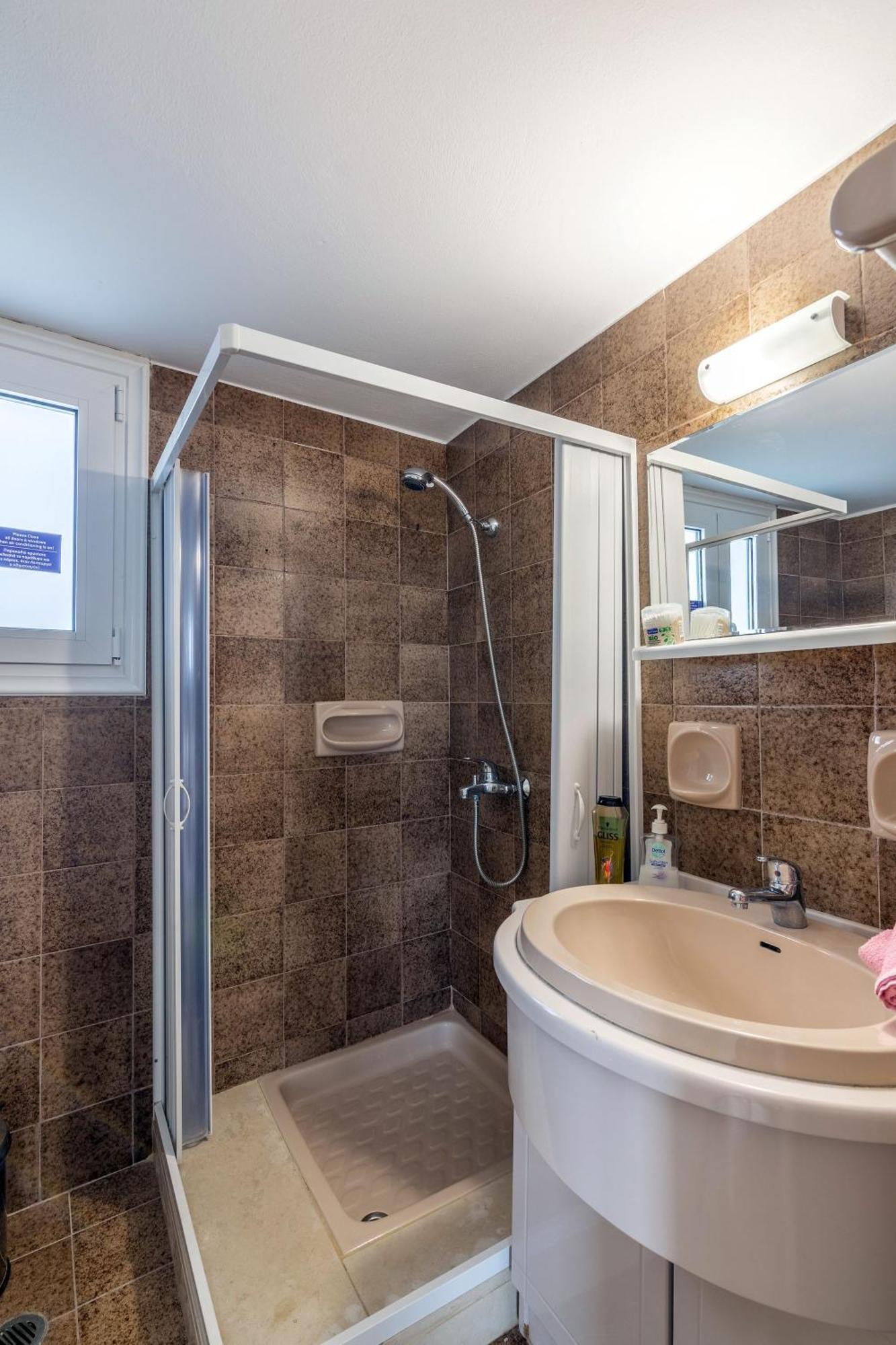 Amazing Villa Chrysanthi With Private Pool In Heraklion Epano Vathia Esterno foto